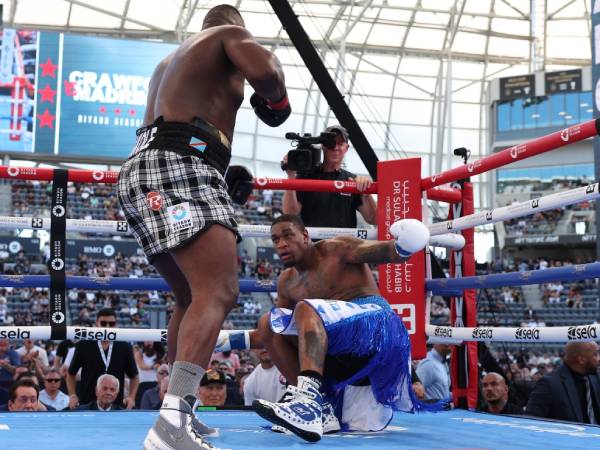 Martin Bakole Mengejutkan, Pukul KO Jared Anderson Di Ronde Kelima