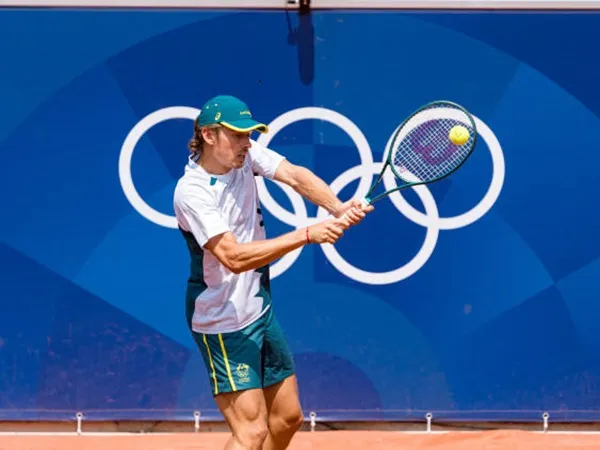 Alex De Minaur Terpaksa Mundur Dari Cincinnati Gara-Gara Cedera ‘Unik’