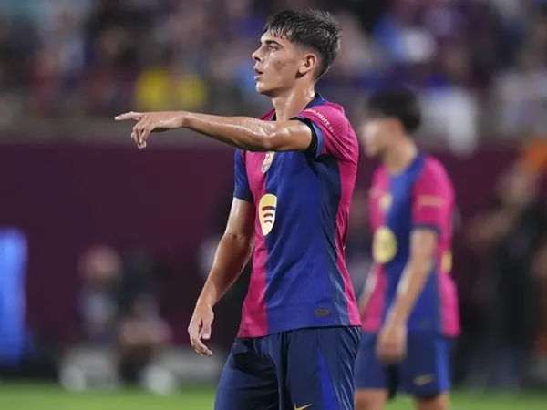 Barcelona Siapkan Bek Jebolan La Masia Jadi Bek Sayap