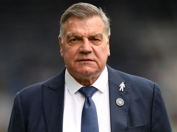 Manchester City atau Arsenal? Ini Pilihan Sam Allardyce