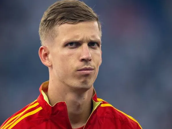 Masalah Pendaftaran Mengancam Debut Dani Olmo Bersama Barcelona