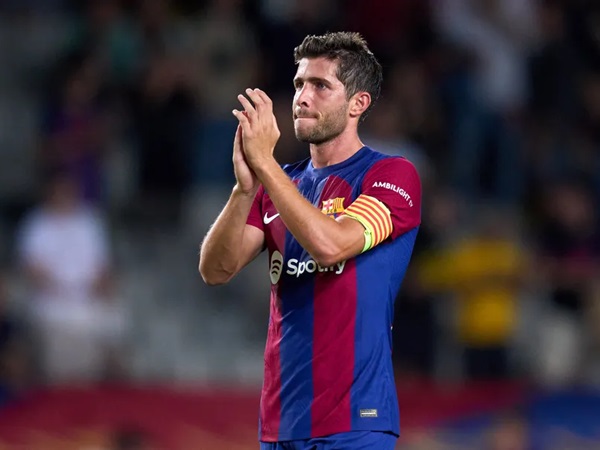 Sergi Roberto Sampaikan Salam Perpisahan ke Fans Barcelona