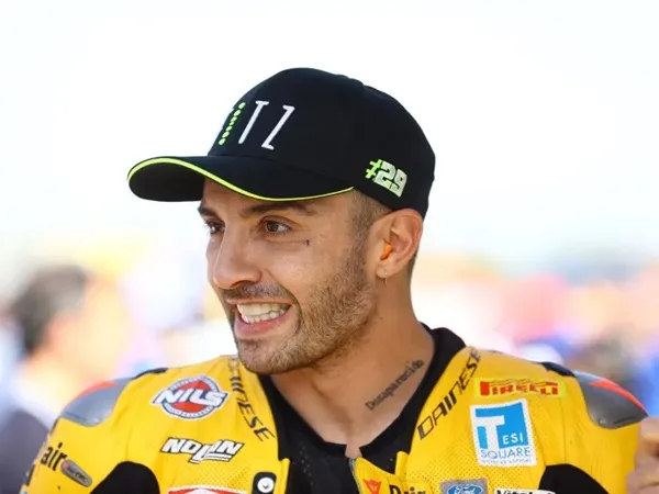 Andrea Iannone Bahas Kemungkinan Kembali ke MotoGP
