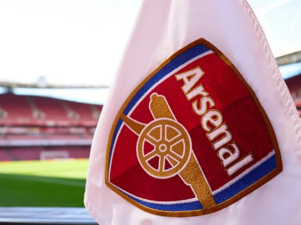 Arsenal Tindak Keras Perilaku Diskriminatif, 24 Pendukung Dihukum