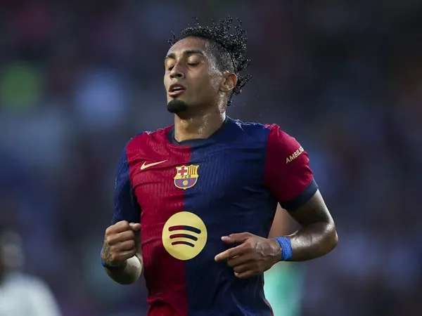 Barcelona Terbuka untuk Menjual Raphinha, MU Siap Tampung