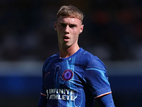 Paul Merson mempertanyakan kontrak jangka panjang Cole Palmer di Chelsea