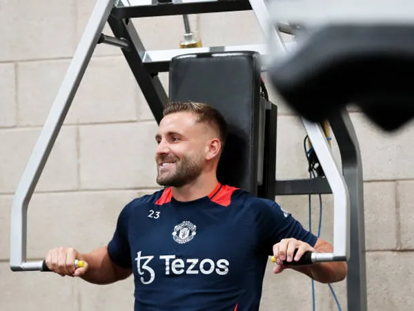 Tiga Laga Pertama Musim, Manchester United Dipastikan Tanpa Luke Shaw