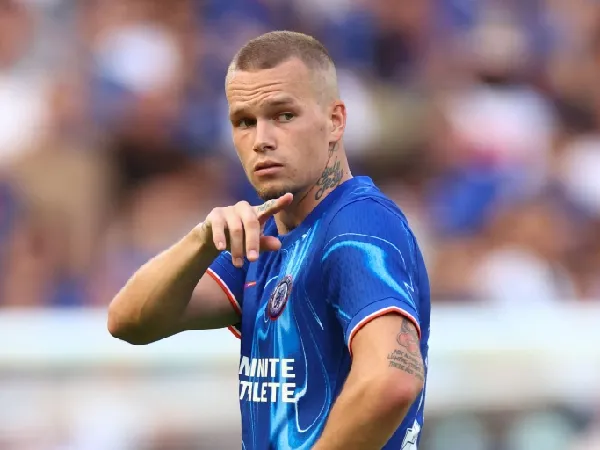 Mykhaylo Mudryk menghadapi persaingan ketat di Chelsea