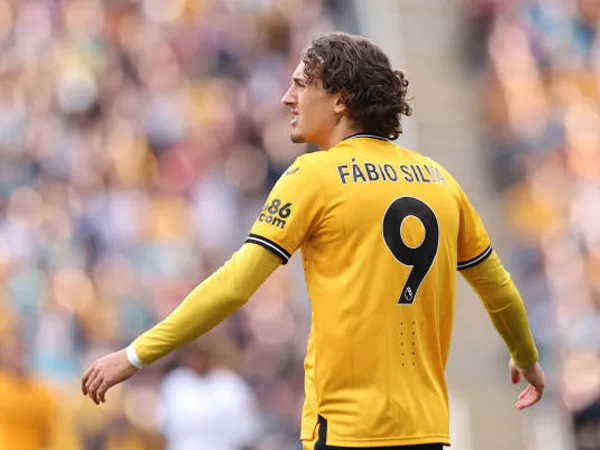 Wolves Tolak Tawaran Pinjaman Genoa untuk Fabio Silva