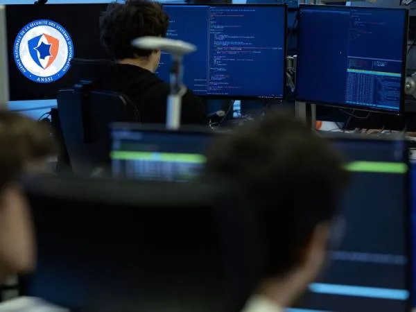 Selama Olimpiade Paris, ANSSI memiliki tim yang terdiri dari 630 karyawan yang bekerja sepanjang waktu. (Foto: AFP)