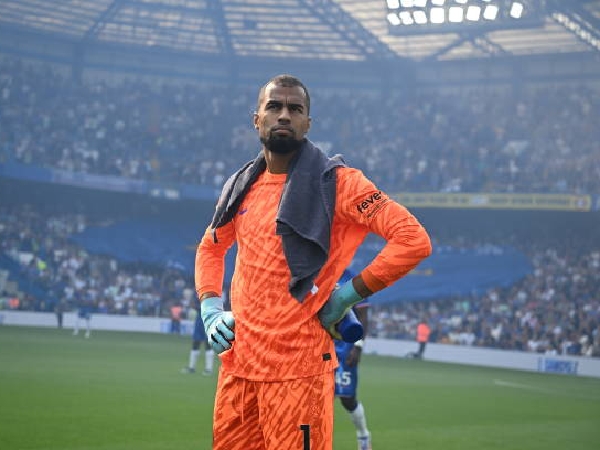 Joe Hart Kritik Bluder Fatal dari Robert Sanchez