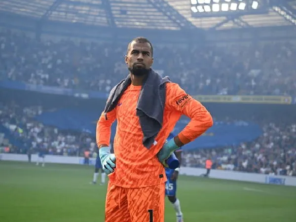 Penjaga gawang Chelsea, Robert Sanchez