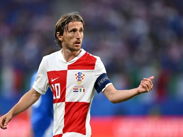 Luka Modric Bertekad Mengalahkan Rekor Ferenc Puskas