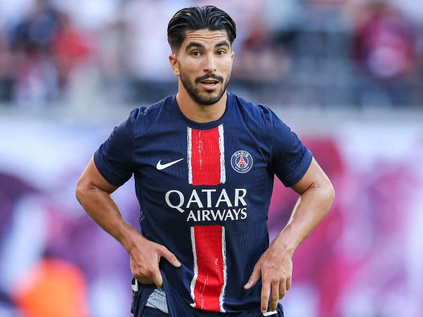 Temui PSG, West Ham United Bahas Transfer Carlos Soler