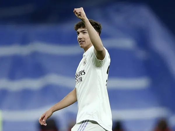 Real Madrid Sepakat Melepas Mario Martin ke Valladolid