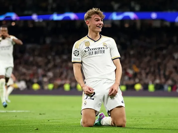 Nico Paz Sampaikan Salam Perpisahan ke Real Madrid