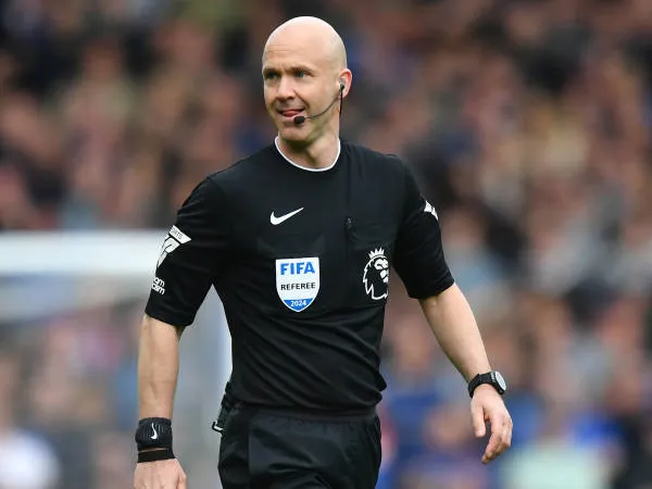 Anthony Taylor, Wasit Asal Manchester Pimpin Laga Man United vs Liverpool