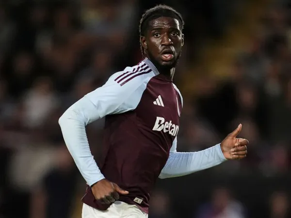 Samuel Iling-Junior.