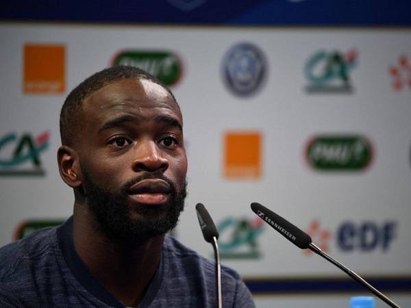 Dua klub EPL Siap Bajak Jonathan Ikone dari Tangan Fiorentina