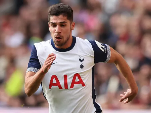 Tinggalkan Tottenham Hotspur, Manor Solomon Merapat ke Leeds