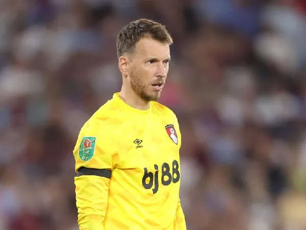 Negosiasi dengan Joan Garcia Terhambat, Arsenal Incar Kiper Bournemouth