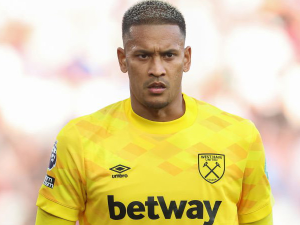 Alphonse Areola Puas: West Ham Tak Gentar Hadapi Manchester City
