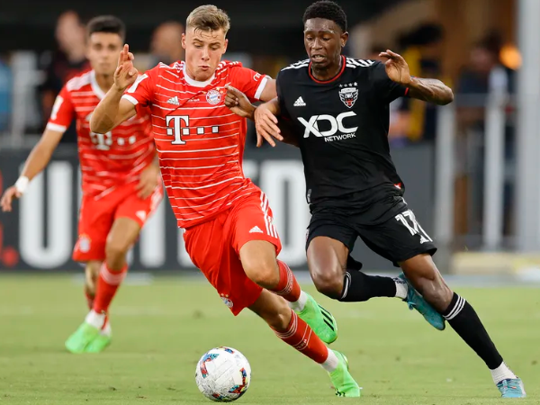 Bayern Munich Resmi Pinjamkan Gabriel Vidovic ke Mainz