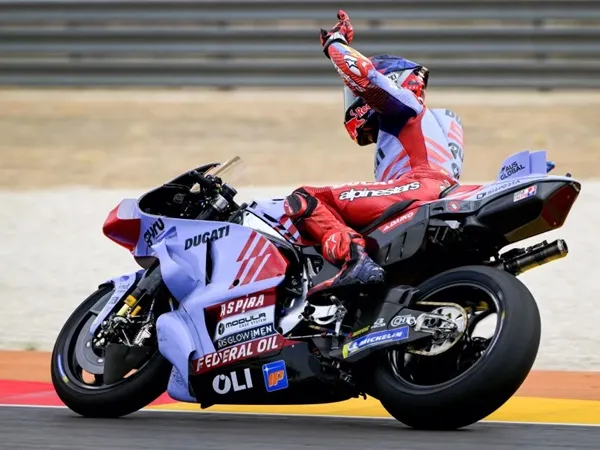 Hasil Sprint Race MotoGP Aragon: Marquez Petik Kemenangan Pertama