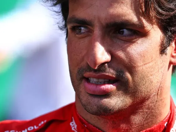 Carlos Sainz Bicarakan Penampilan Mobilnya di Monza