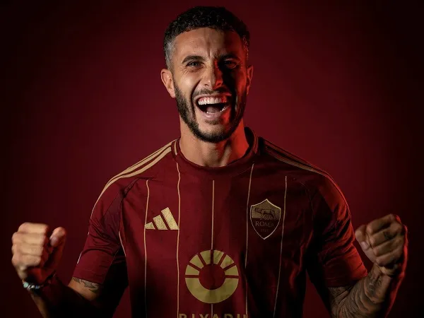 Mario Hermoso Resmi Gabung AS Roma dengan Kontrak Tiga Tahun