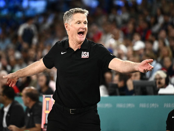 Kevon Looney Beri Pembelaan Kepada Steve Kerr