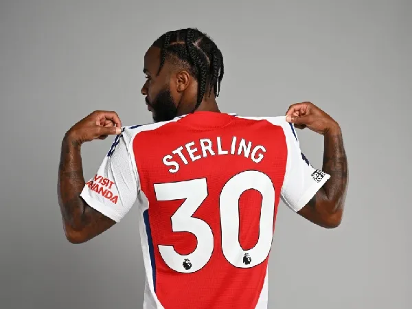 Winger baru Arsenal, Raheem Sterling