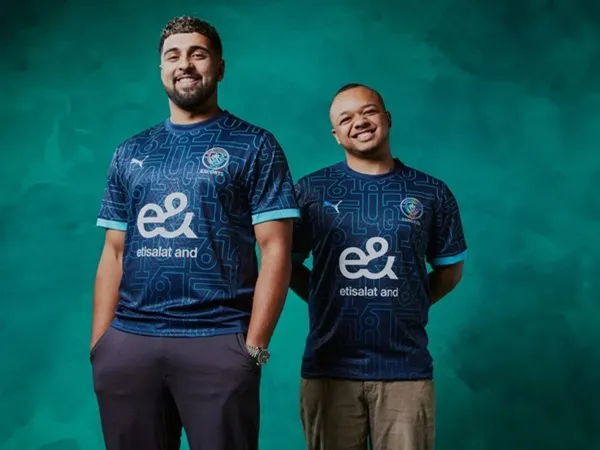 Manchester City Memperkenalkan Jersey Anyar Tim Esports