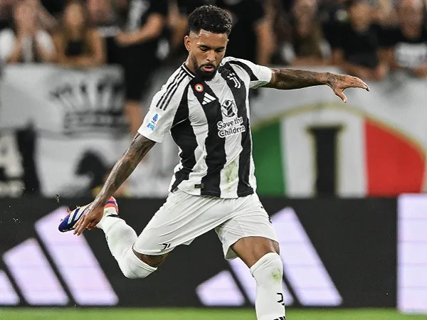 Eks Striker Juventus Pahami Alasan Thiago Motta Cadangkan Douglas Luiz