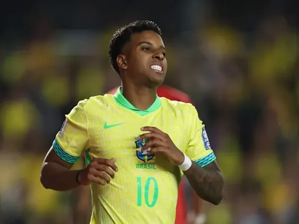 Rodrygo Goes Berjanji Akan Membantu Mengembangkan Estevao