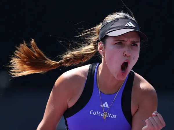 Camila Osorio Jatuh Bangun Demi Benamkan Petenis Unggulan Di Guadalajara