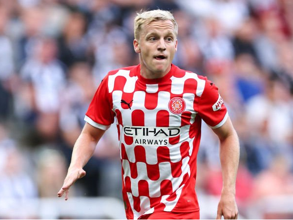 Donny van de Beek: Dari Neraka Old Trafford ke Surga Baru
