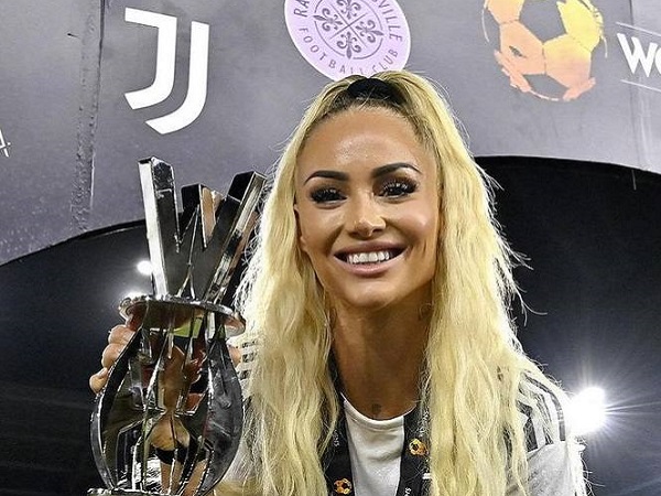 Gabung Juventus, Alisha Lehmann Tegaskan Gaya Hidupnya Tak seperti Bintang