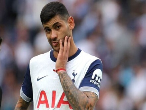 Kalah vs Arsenal, Romero Kritik Pengaturan Perjalanan Tottenham