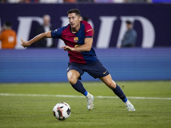 Robert Lewandowski Bersaing dengan Mbappe di El Pichichi
