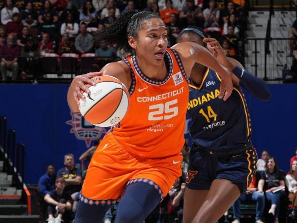 Playoff WNBA: Connecticut Sun Gulung Indiana Fever 93-69, Skor 1-0