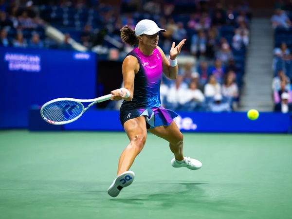 Tembus 122 Pekan, Iga Swiatek Lampaui Ashleigh Barty Untuk Pencapaian Ini