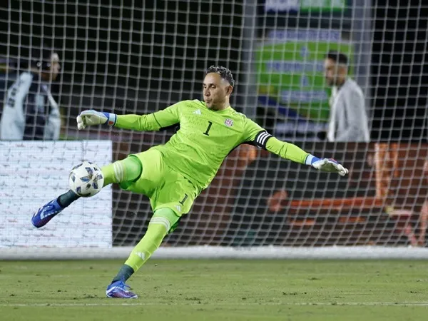 Keylor Navas Terbuka Berpeluang Gantikan Ter Stegen