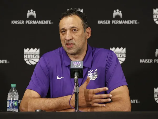 Vlade Divac tak sesali keputusannya karena lewatkan Doncic.