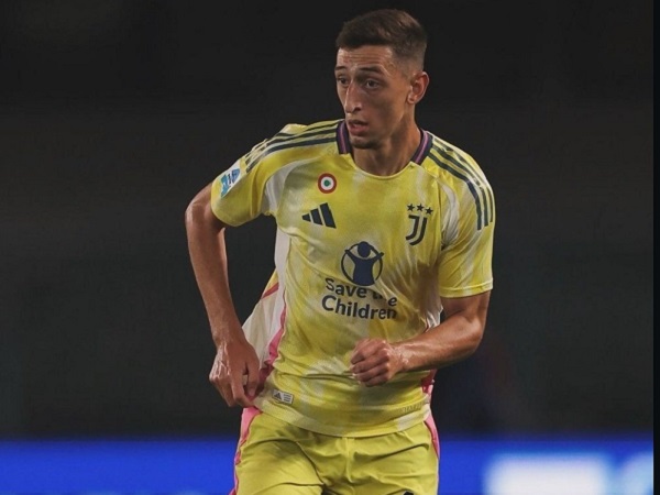 Mengenal Jonas Rouhi, Bek Muda Juventus yang Diorbitkan Thiago Motta