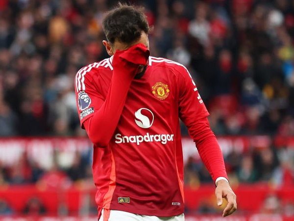 Eks Wasit: Bruno Fernandes Tak Layak Dapat Kartu Merah