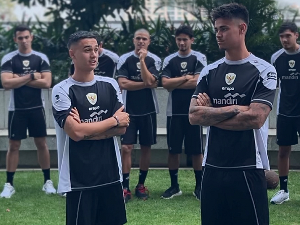 Mees Hilgers - Eliano Reijnders Resmi Jadi WNI, Timnas Indonesia Makin Kuat