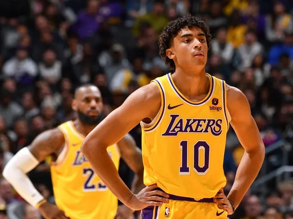 Max Christie ungkap proses perpanjangan kontraknya dengan Lakers.