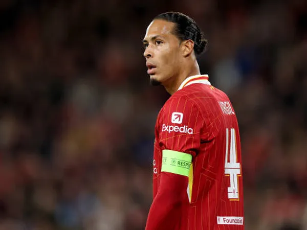 Performa Virgil van Dijk Melawan Bologna Membuktikan Usia Hanya Angka