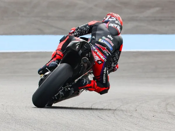 Maverick Vinales beberkan kerusakan perangkat motornya di sprint race GP Jepang.